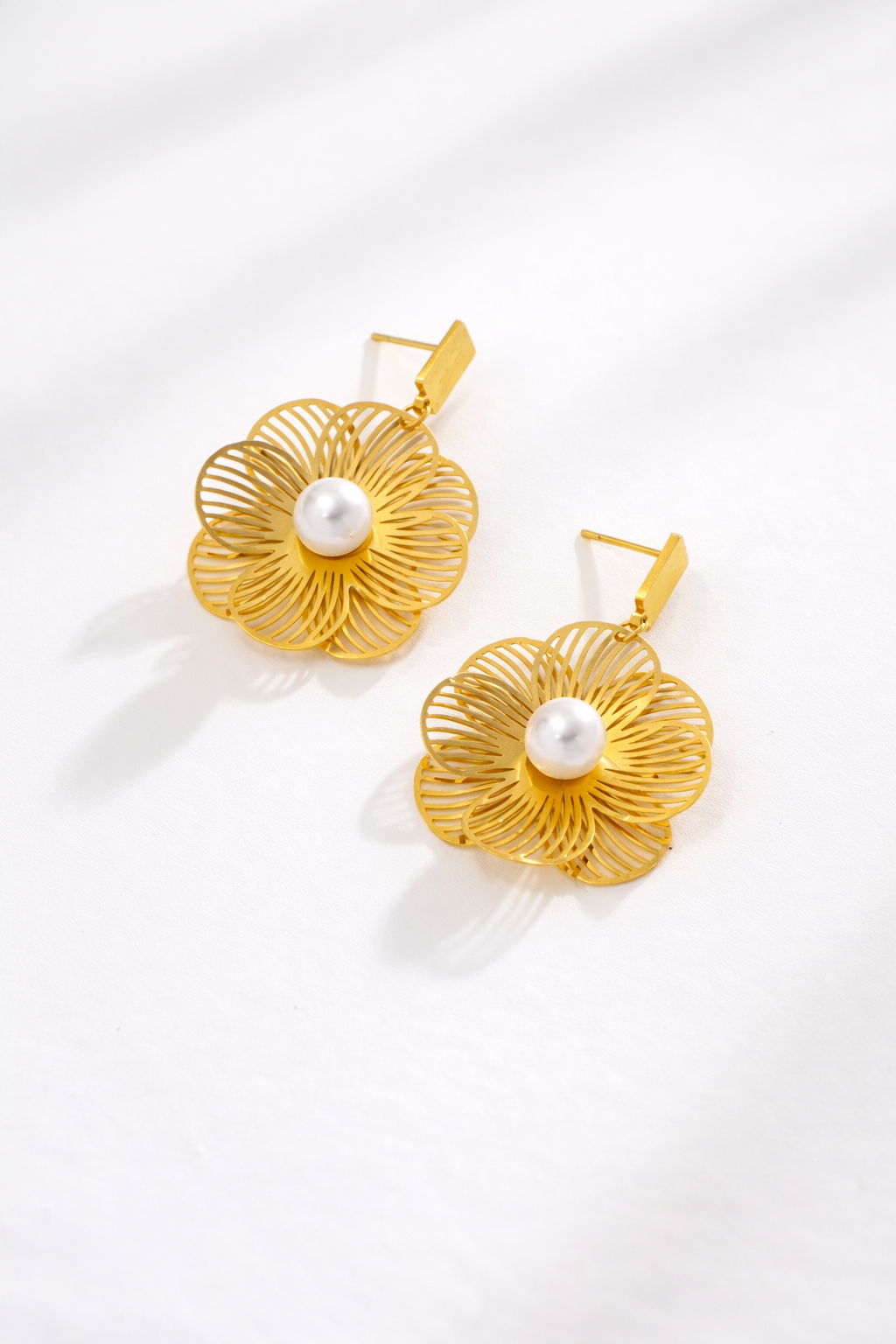 Boucles d'oreilles Flora Perle
