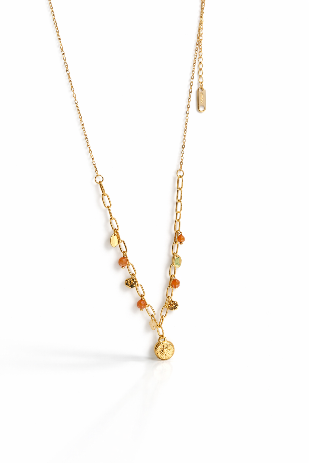 Collier Soleil Doux – Perles & Chaîne Dorée