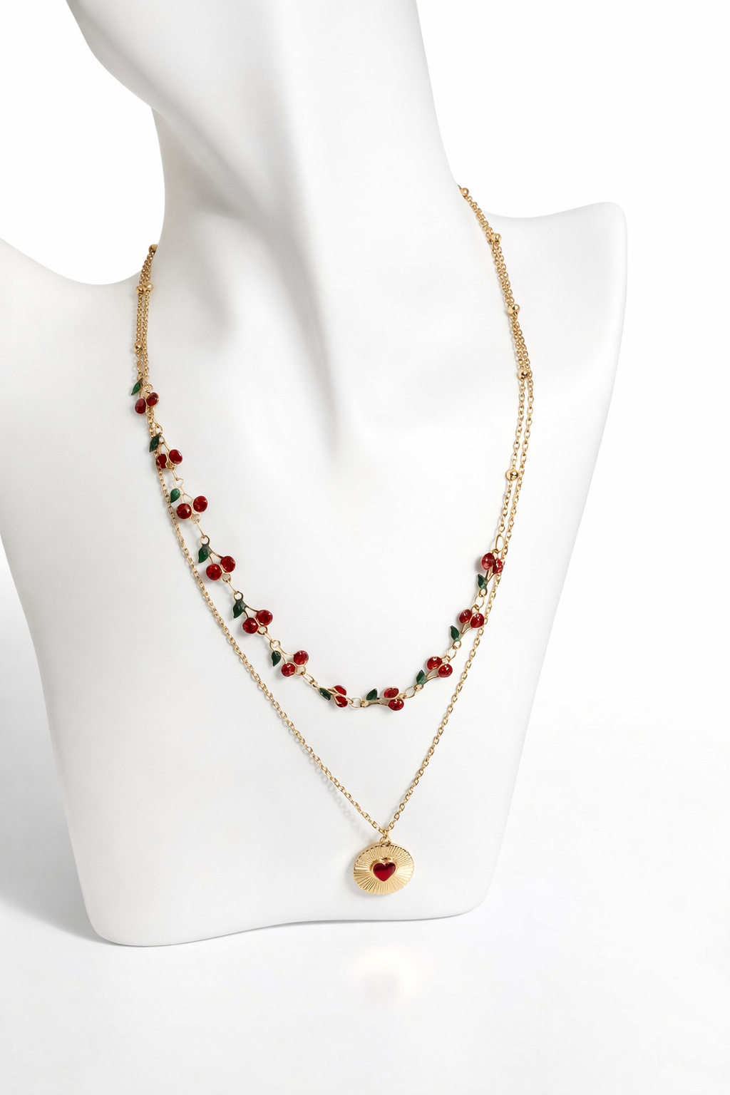 Collier “Cœur Écarlate” – Double Chaîne Dorée
