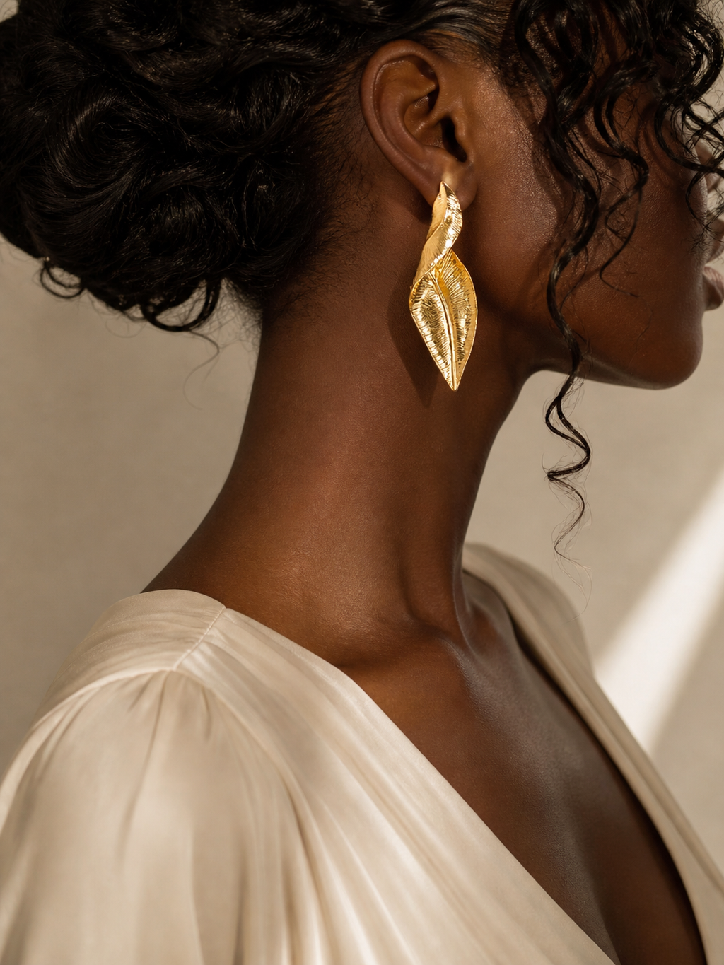 Boucles d’oreilles Éclat Feuille Sculptée