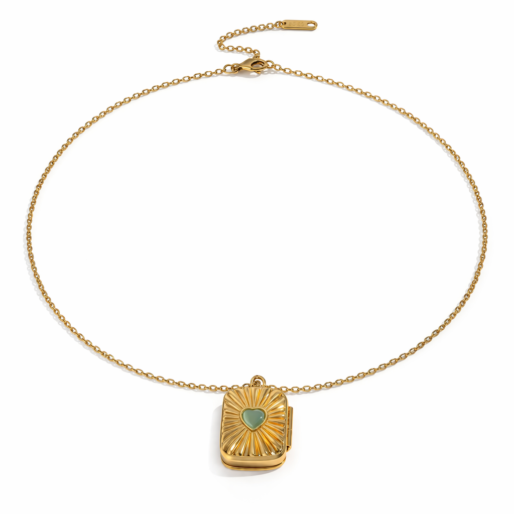 Collier médaillon cœur ouvrant doré