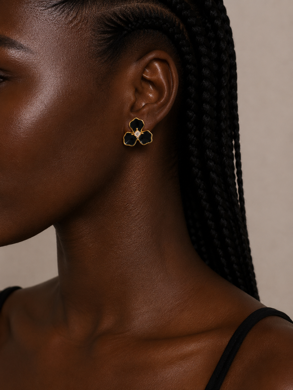 Boucles Pétales Noires Zircon