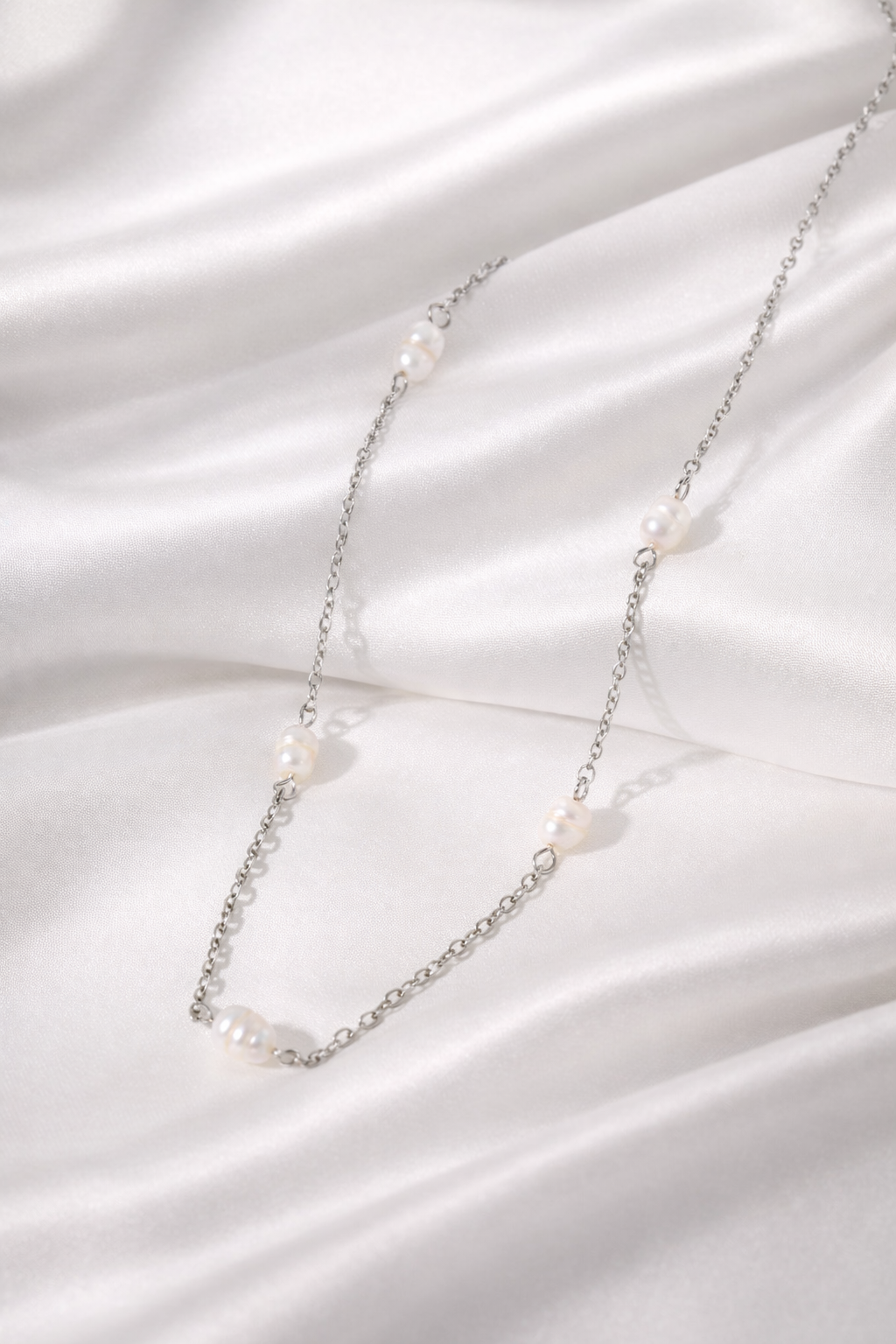 Collier Perlé