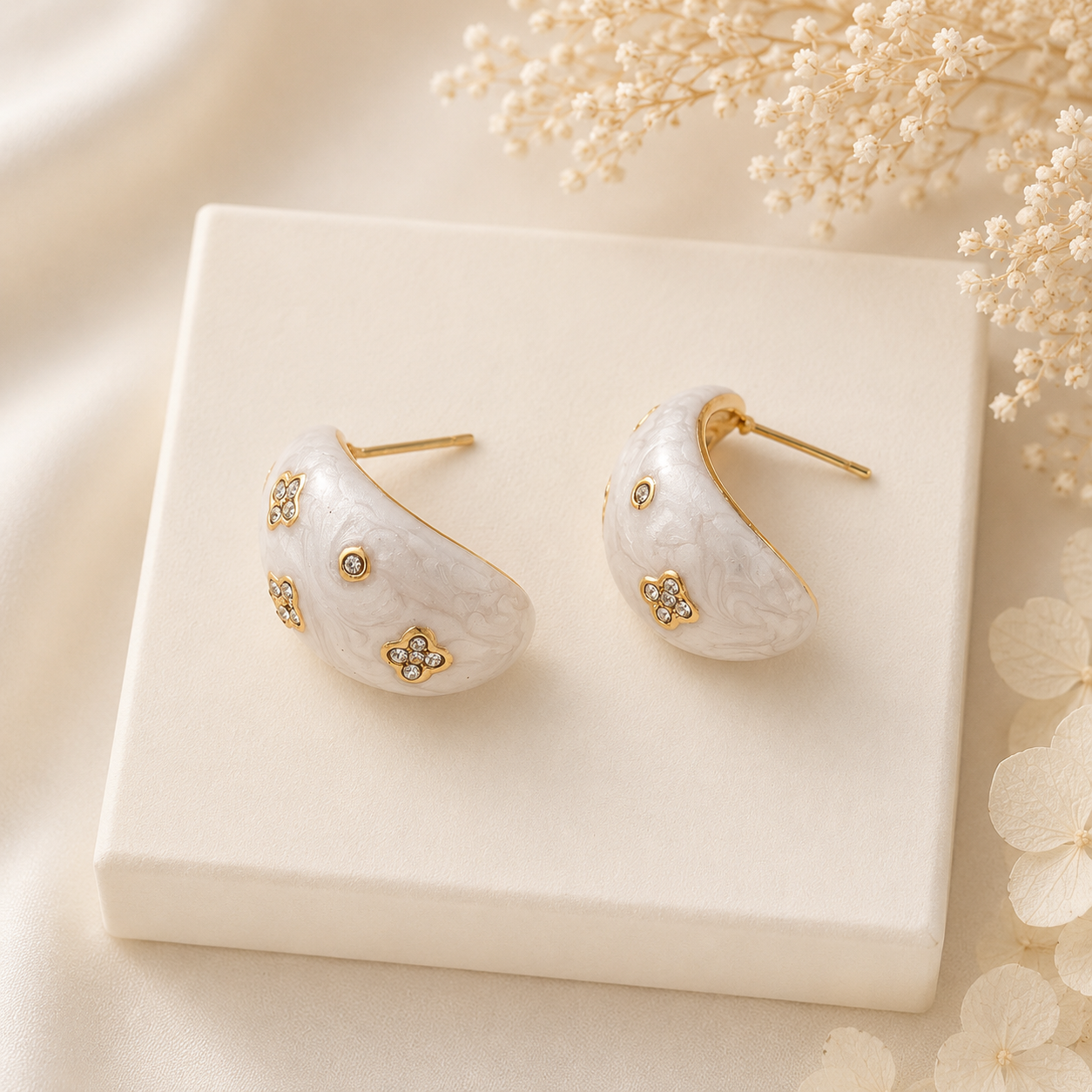 Boucles Lune d'Ivoire