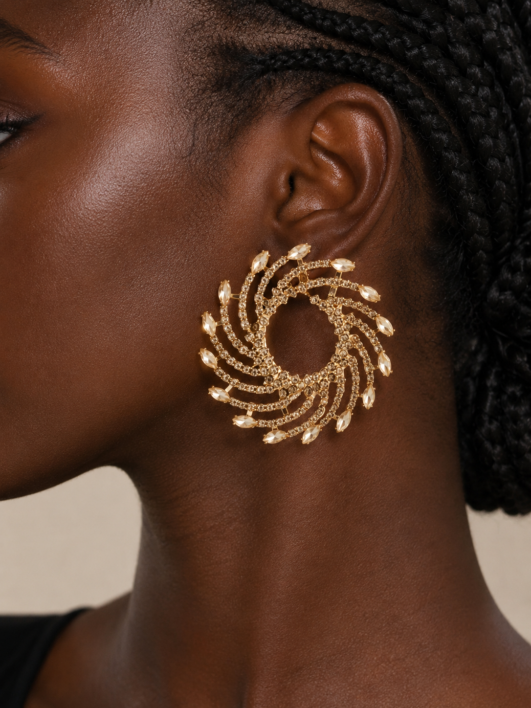 Boucles d’oreilles “Aura Champagne” – Cercle de strass