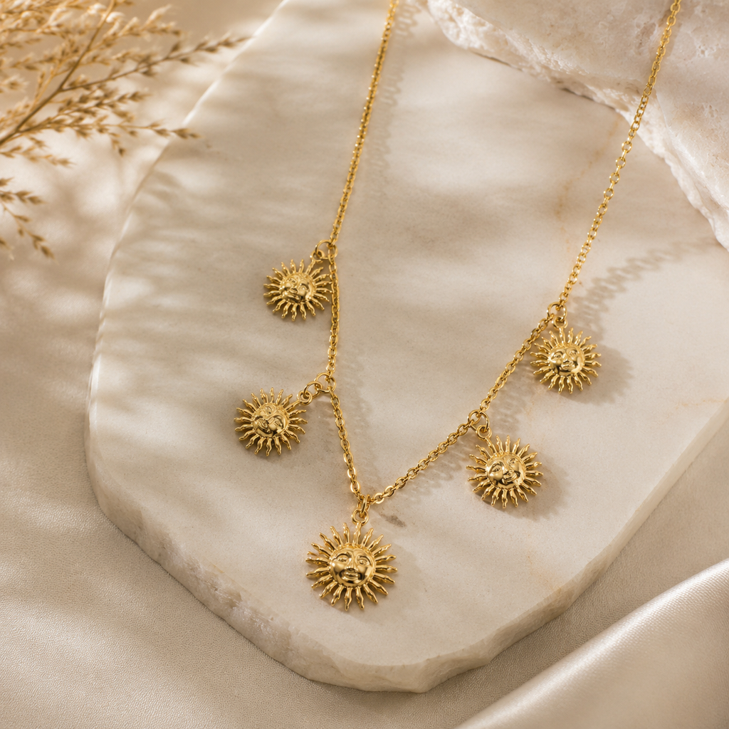 Collier Soleil Éternel