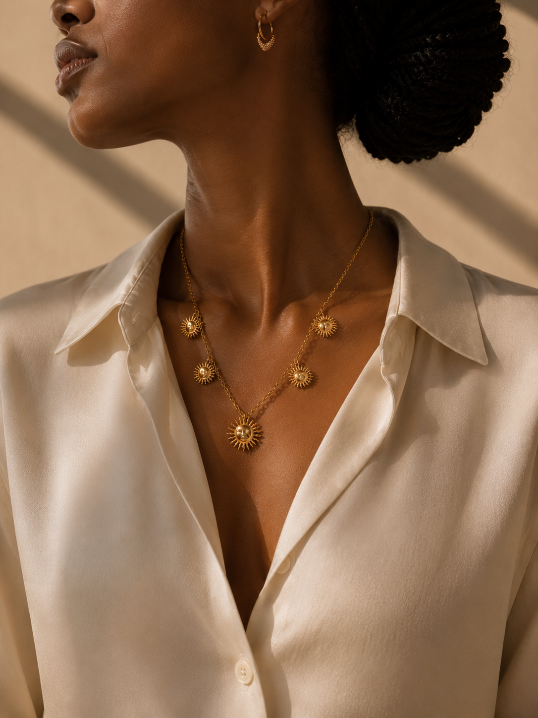 Collier Soleil Éternel